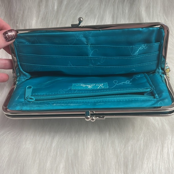 Vera Bradley Retired Peacock pattern clutch wallet - Picture 3 of 8